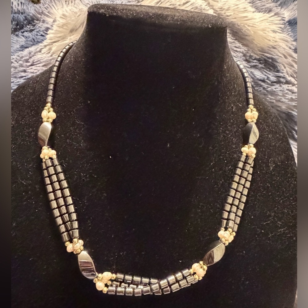 Vintage Hematite Freshwater Pearl Beaded Necklace